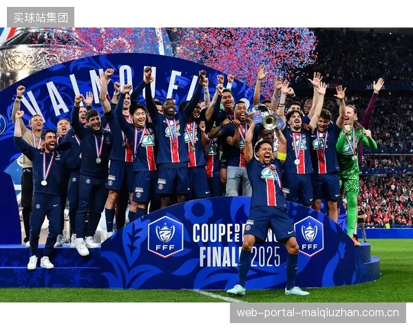 巴黎超级替补穆阿尼决赛搅乱阿森纳防线,成点球大战胜负手。 巴黎超级替补穆阿尼决赛搅乱阿森纳防线,成点球大战胜负手。